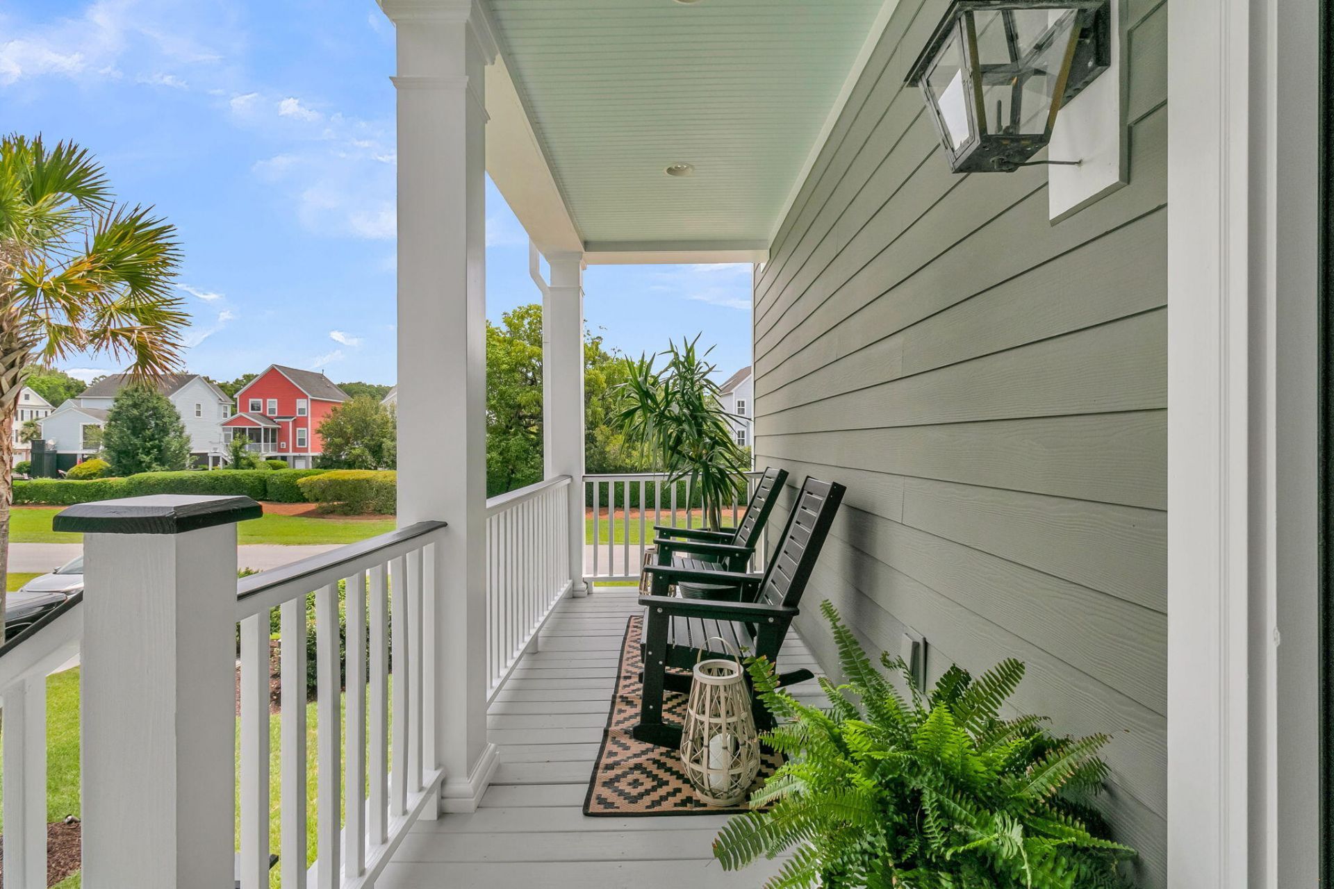 1053 Victoria Road Photo 5