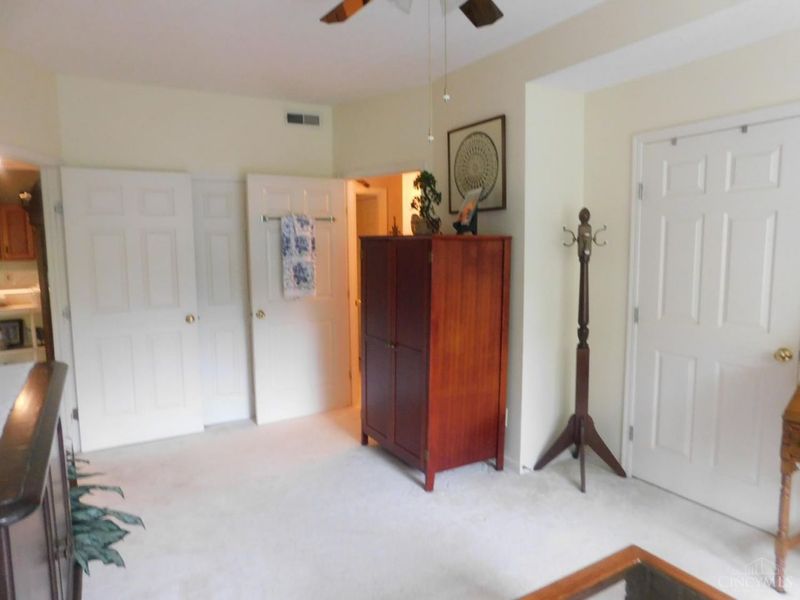 4230 Endeavor Drive, Unit 202, Colerain Township, OH 45252 Photo 12