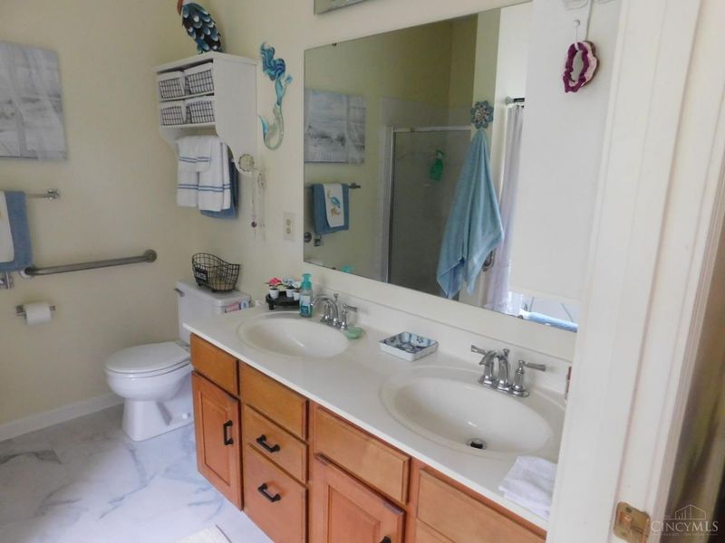 4230 Endeavor Drive, Unit 202, Colerain Township, OH 45252 Photo 20