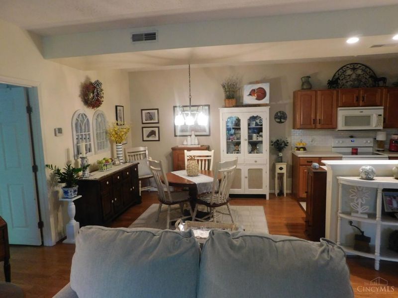 4230 Endeavor Drive, Unit 202, Colerain Township, OH 45252 Photo 7