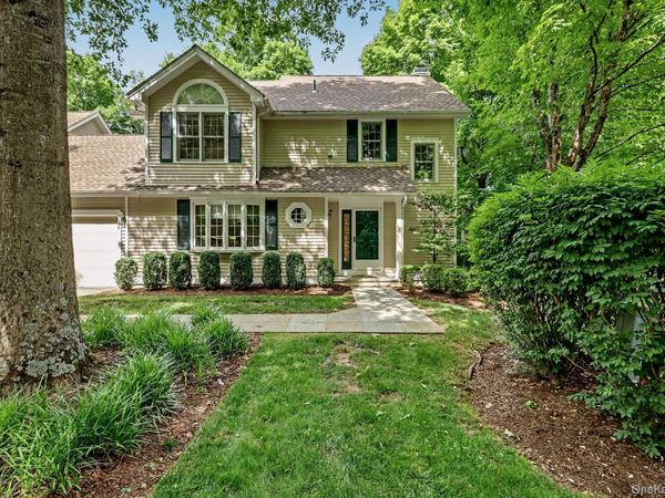 4 Annes Wood Lane , Mount Kisco, NY 10549
