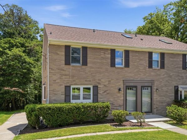 9732 Bellcrest Rd, Pittsburgh, PA 15237