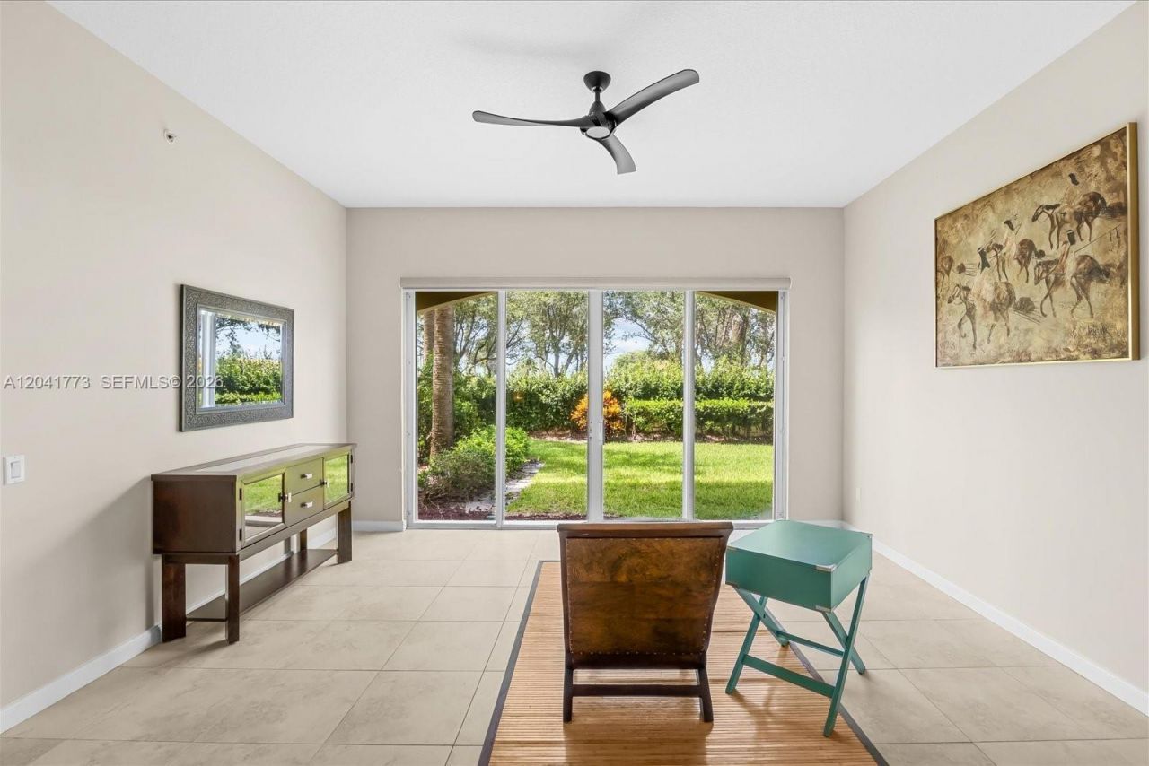 38 E Harbour Isle Dr E , Unit 104, Fort Pierce, FL 34949 Photo