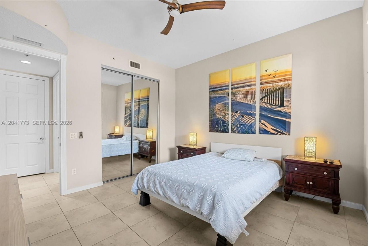 38 E Harbour Isle Dr E , Unit 104, Fort Pierce, FL 34949 Photo