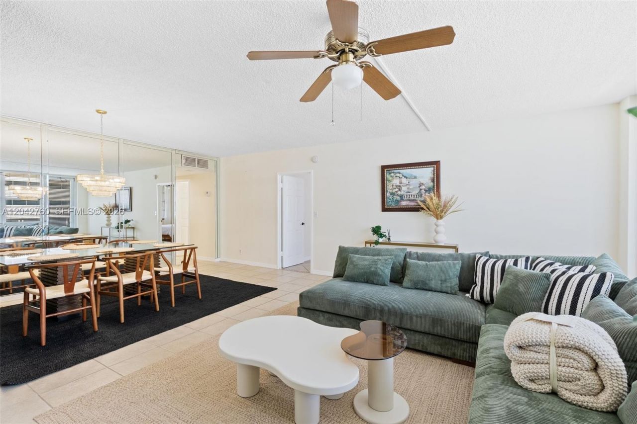 3725 S Ocean Dr , Unit 921, Hollywood, FL 33019 Photo