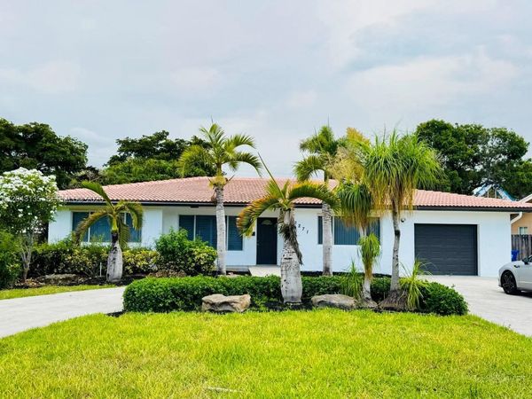2271 SW 30th Ter , Fort Lauderdale, FL 33312