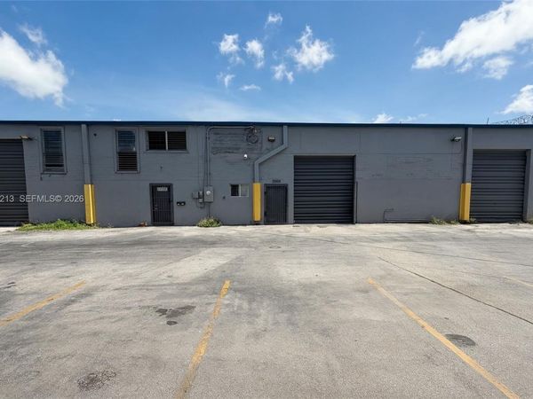 3904 NW 32nd Ave , Miami, FL 33142