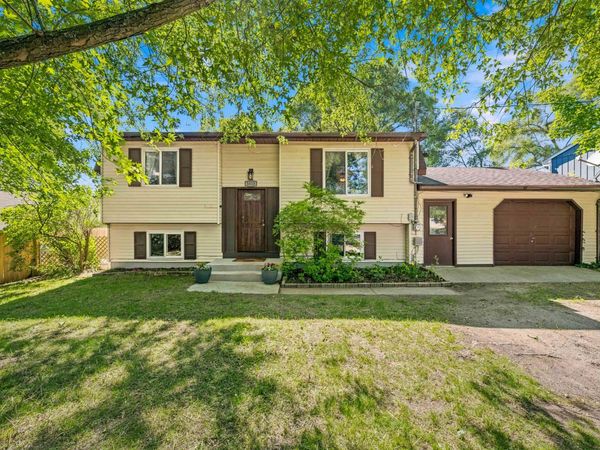 3313 Mapel Street, Traverse City, MI 49684