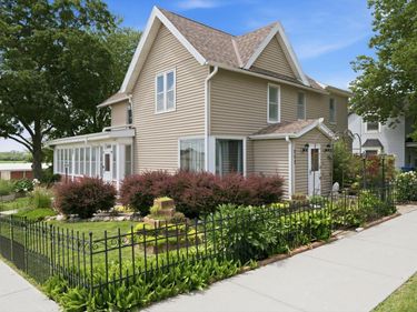 202 N WALNUT Street, AVOCA, IA 51521