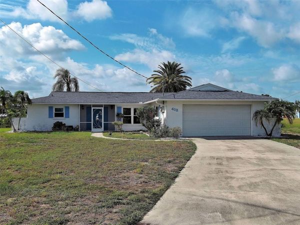 412 PINE TREE TERRACE , VENICE, FL 34293