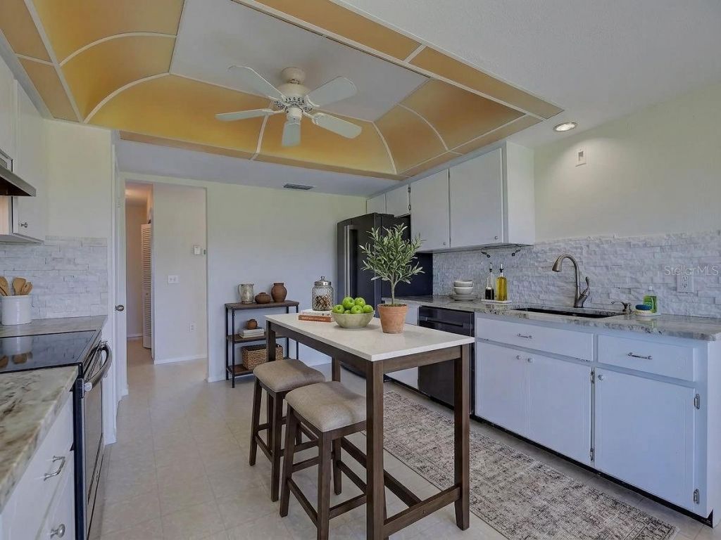 412 Pine Tree Terrace, Venice, FL 34293 Photo