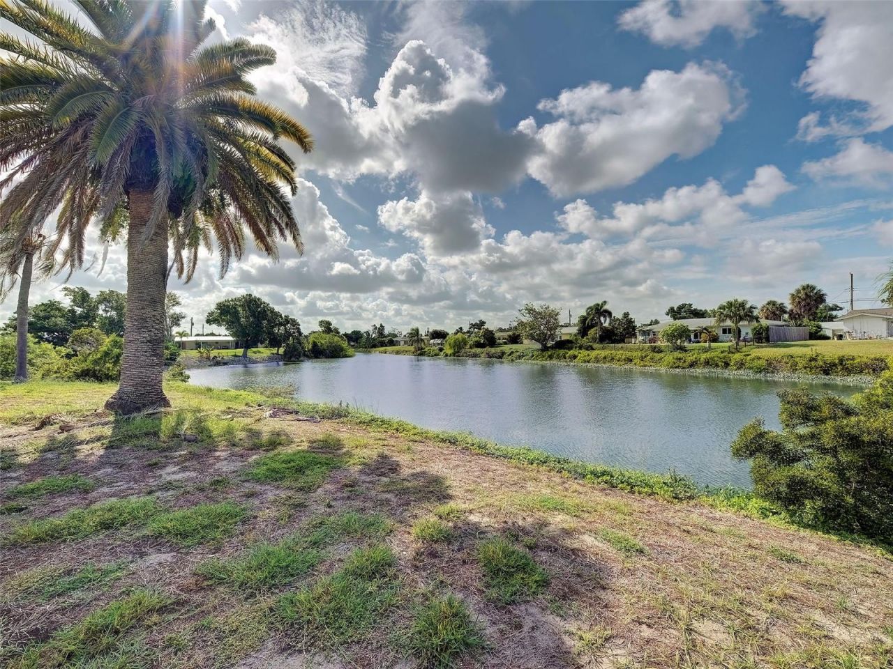 412 Pine Tree Terrace, Venice, FL 34293 Photo