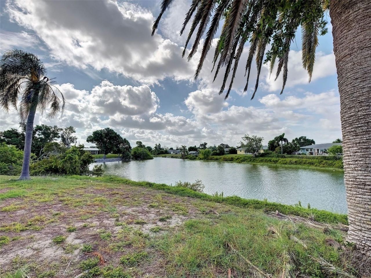 412 Pine Tree Terrace, Venice, FL 34293 Photo