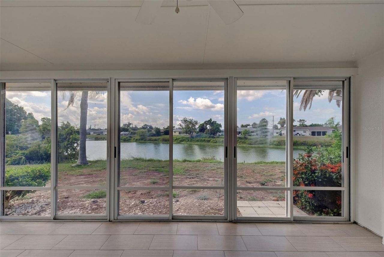 412 Pine Tree Terrace, Venice, FL 34293 Photo