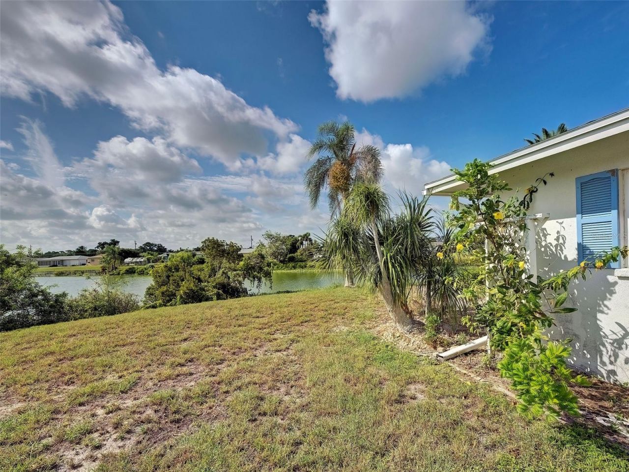 412 Pine Tree Terrace, Venice, FL 34293 Photo