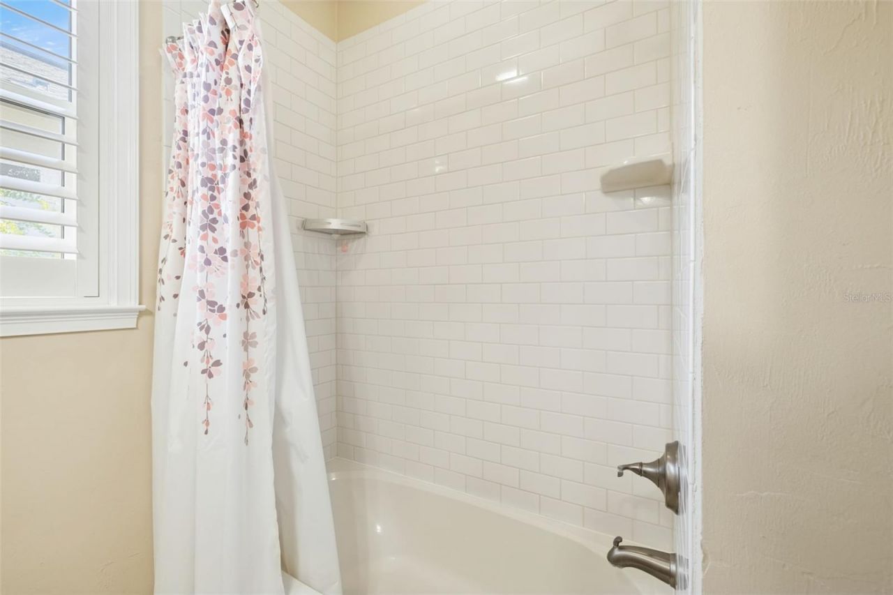 2529 SW 118th Terrace , Gainesville, FL 32608 Photo