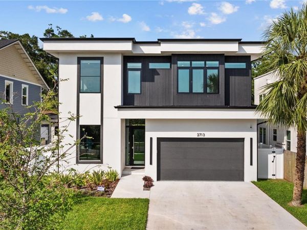 805 W INDIANA AVENUE, TAMPA, FL 33603