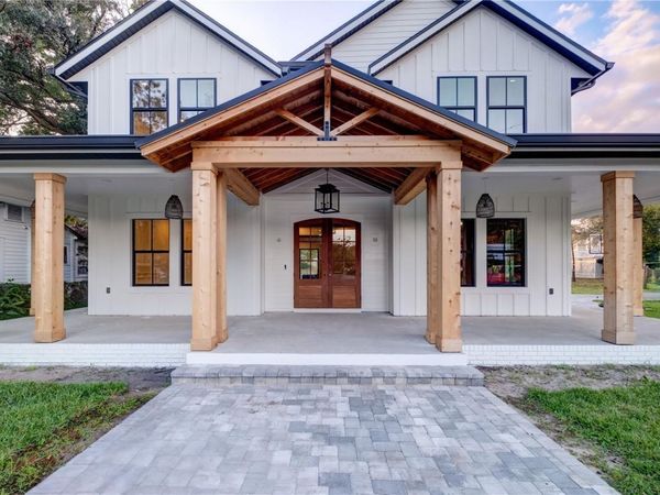 805 W INDIANA AVENUE, TAMPA, FL 33603