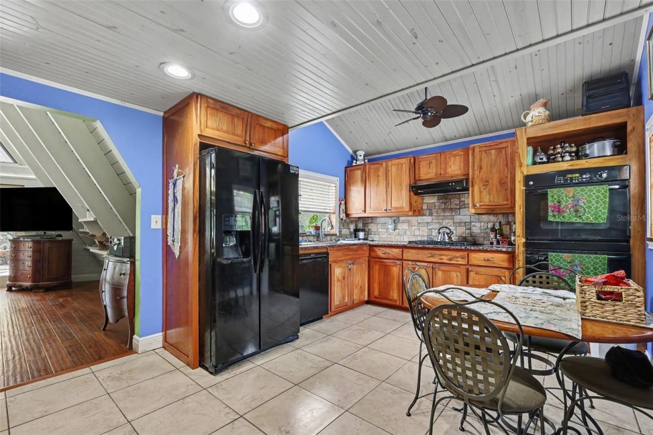 11165 E Ownbey Court , Floral City, FL 34436 Photo