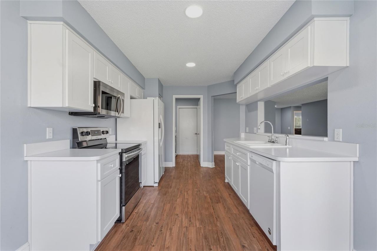 9031 Warwick Lane , Unit 9031, New Port Richey, FL 34655 Photo