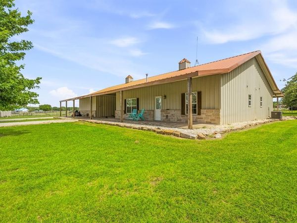 2400 Horsemans Drive, Stephenville, TX 76401