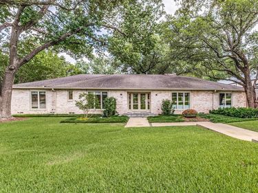 7260 Kenny Lane, Dallas, TX 75230