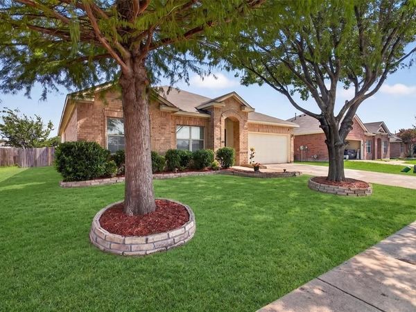 200 Independence Trail , Forney, TX 75126