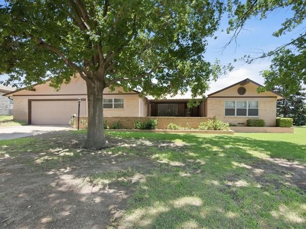 4100 Big Bend Trail, Lake Worth, TX 76135