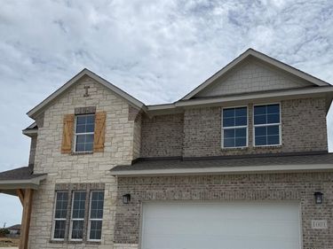 1001 Pecan Tree Lane, Fort Worth, TX 76108