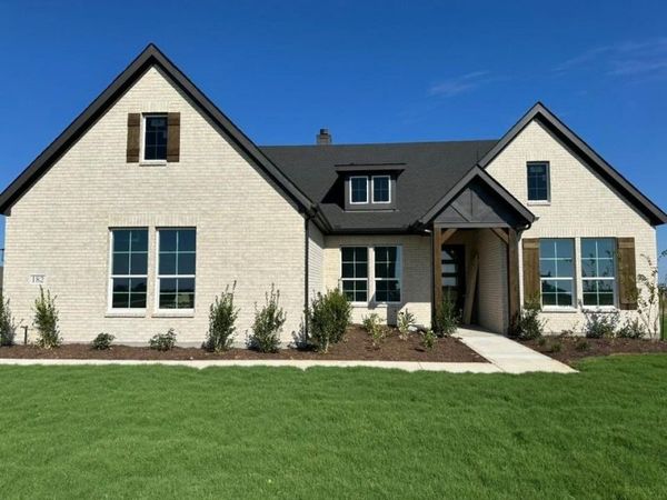 182 Sunny Side Road, Valley View, TX 76272
