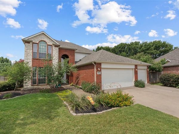 8102 Yucatan Court, Arlington, TX 76002