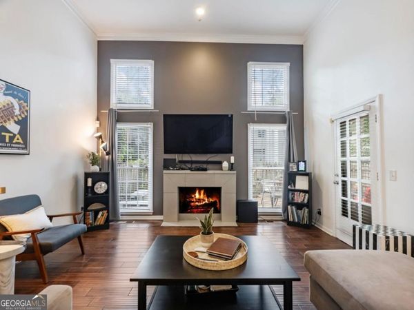 702 Brandywine Circle, Atlanta, GA 30350