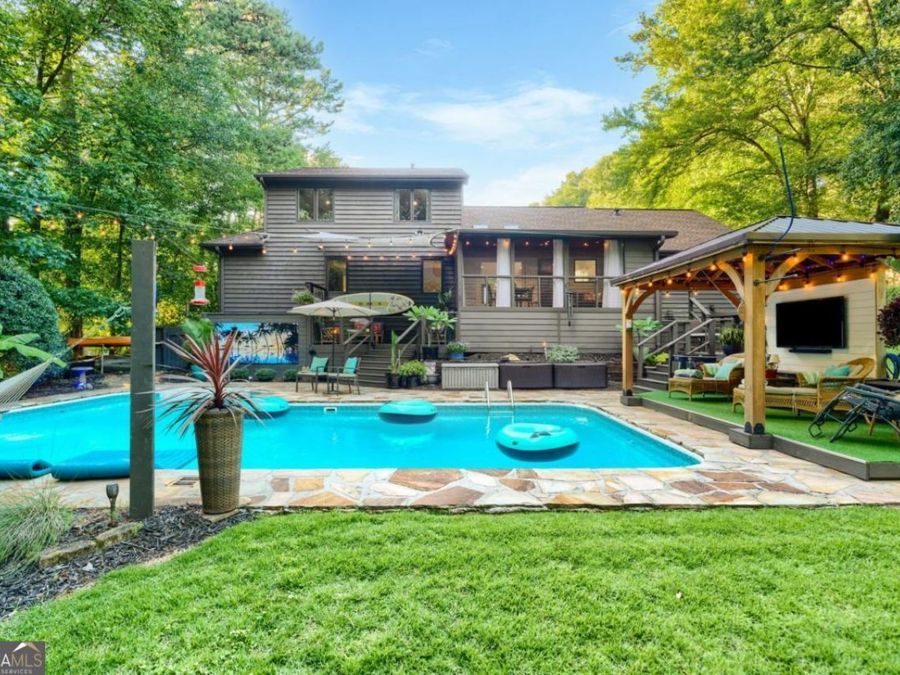 Property Image 43