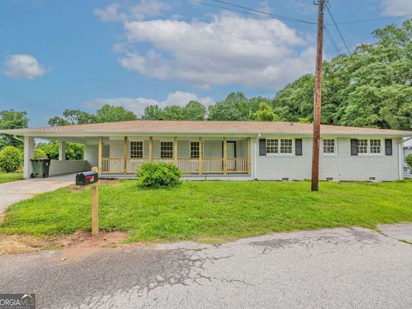 13 Brown Street, Toccoa, GA 30577