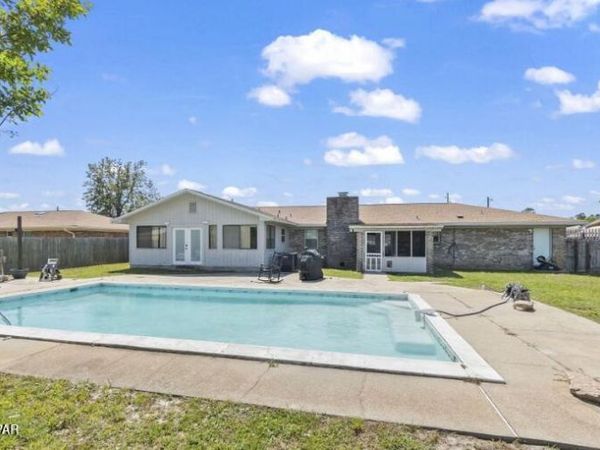 1331 W Park Lane, Panama City, FL 32404