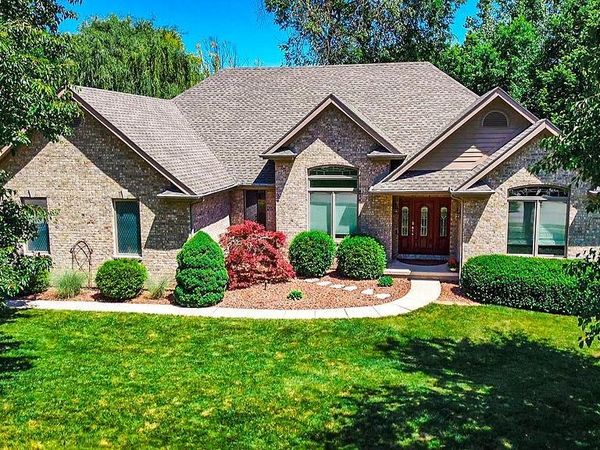 1271 Oakleaf Drive, Beavercreek, OH 45434