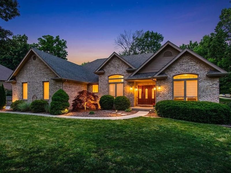 1271 Oakleaf Drive, Beavercreek, OH 45434 Photo 2