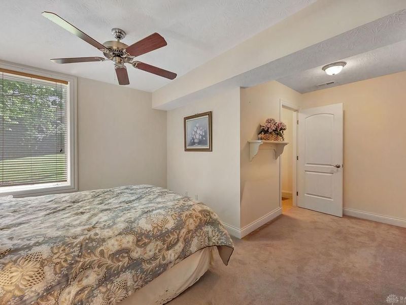 1271 Oakleaf Drive, Beavercreek, OH 45434 Photo 44