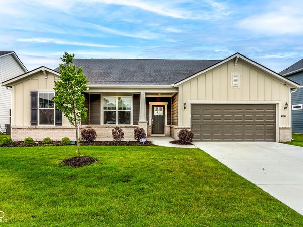 910 Jordan Court, Avon, IN 46123