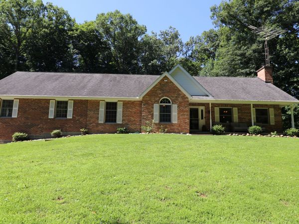 1287 Lovers Road, Batesville, IN 47006