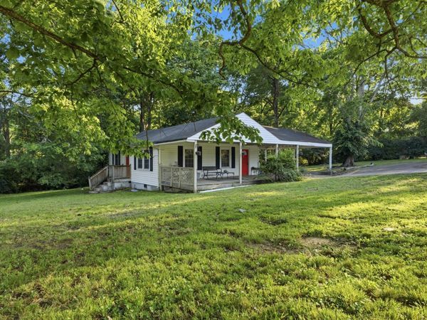 123 Larchmont Dr , Madison, TN 37115