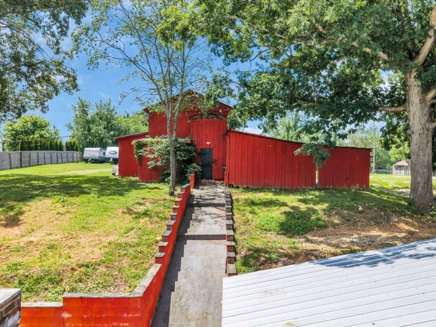 Property Image 29