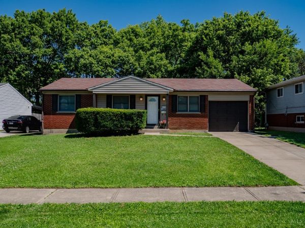 2432 Bracebridge Drive, Cincinnati, OH 45231