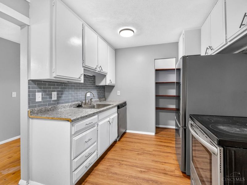 2432 Bracebridge Drive, Colerain Township, OH 45231 Photo 5