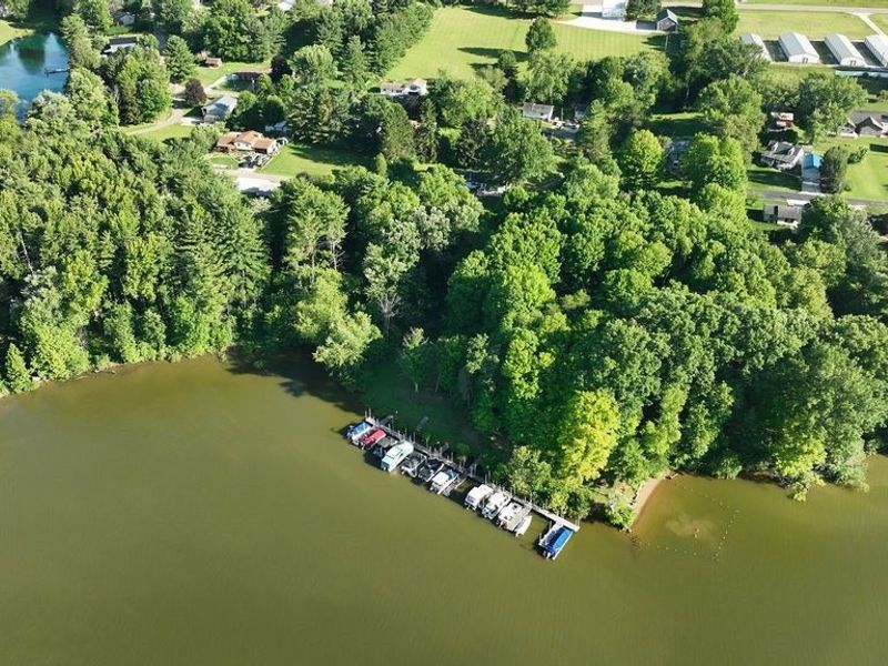 6054 W Lakeside Drive SW, Sherrodsville, OH 44675 Photo 9