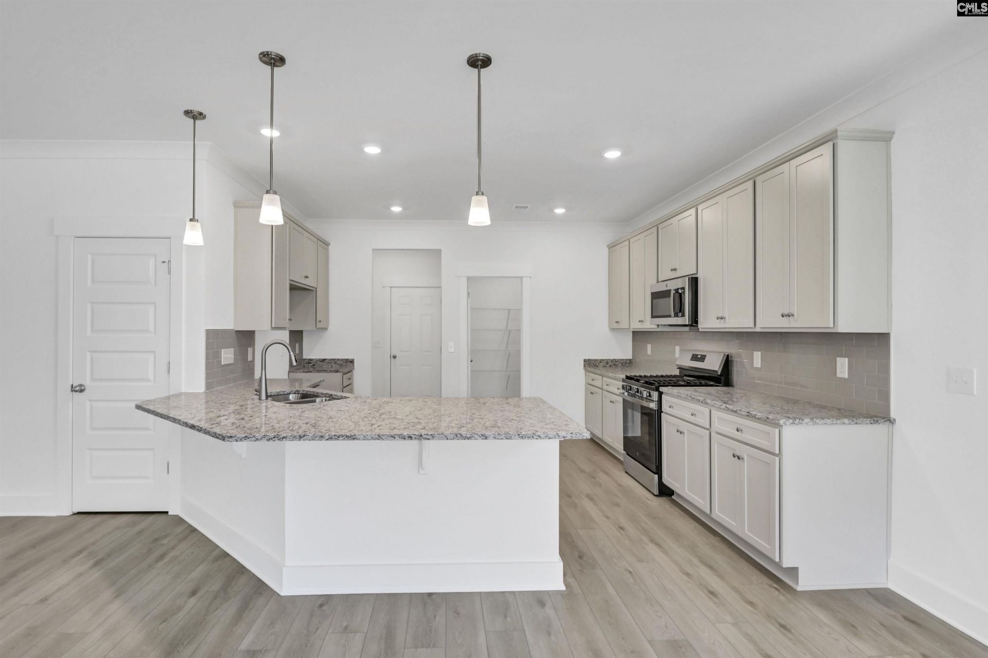 632 Thunder Gulch Avenue Photo 12