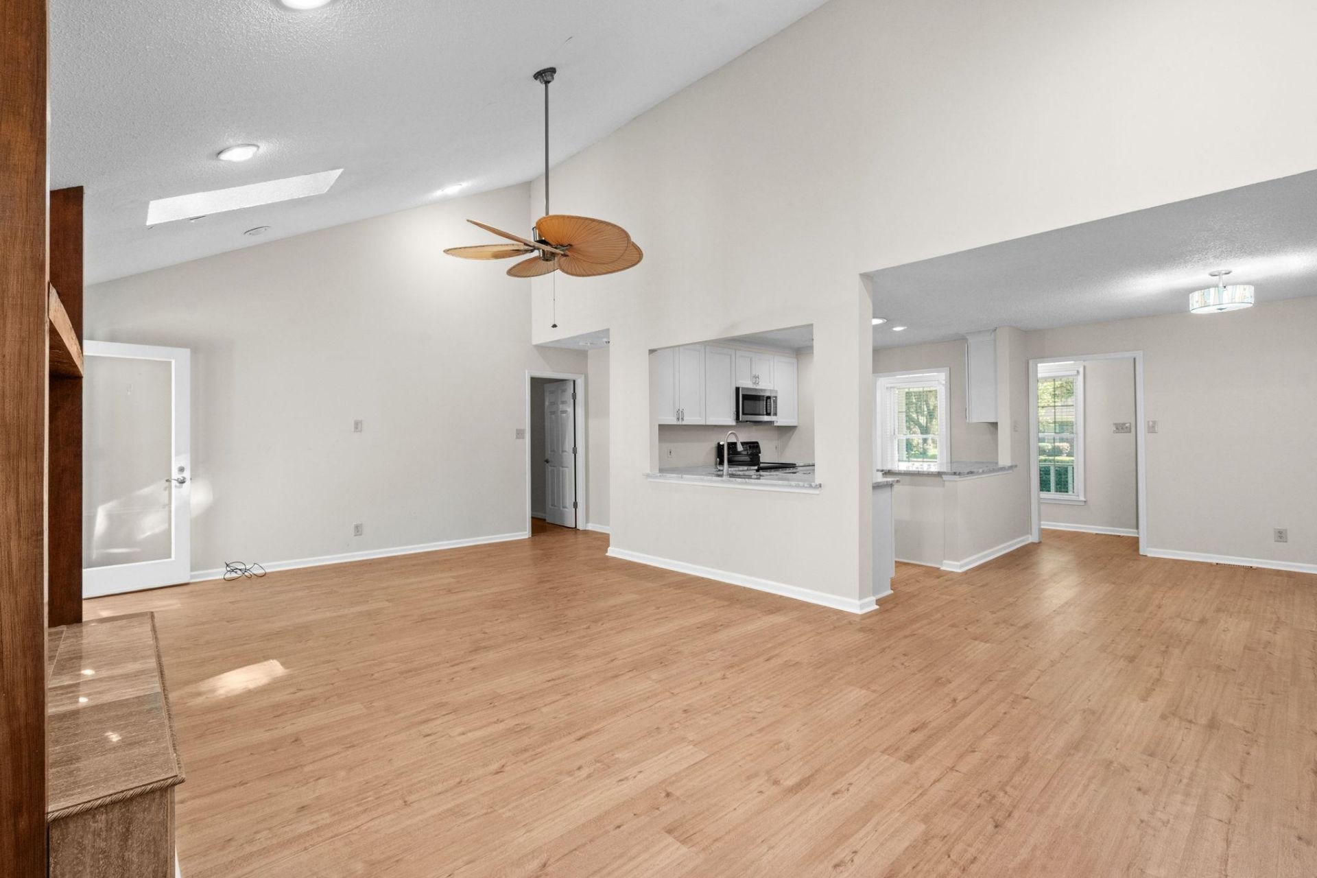 489 Crooked Oak Dr. Photo 10