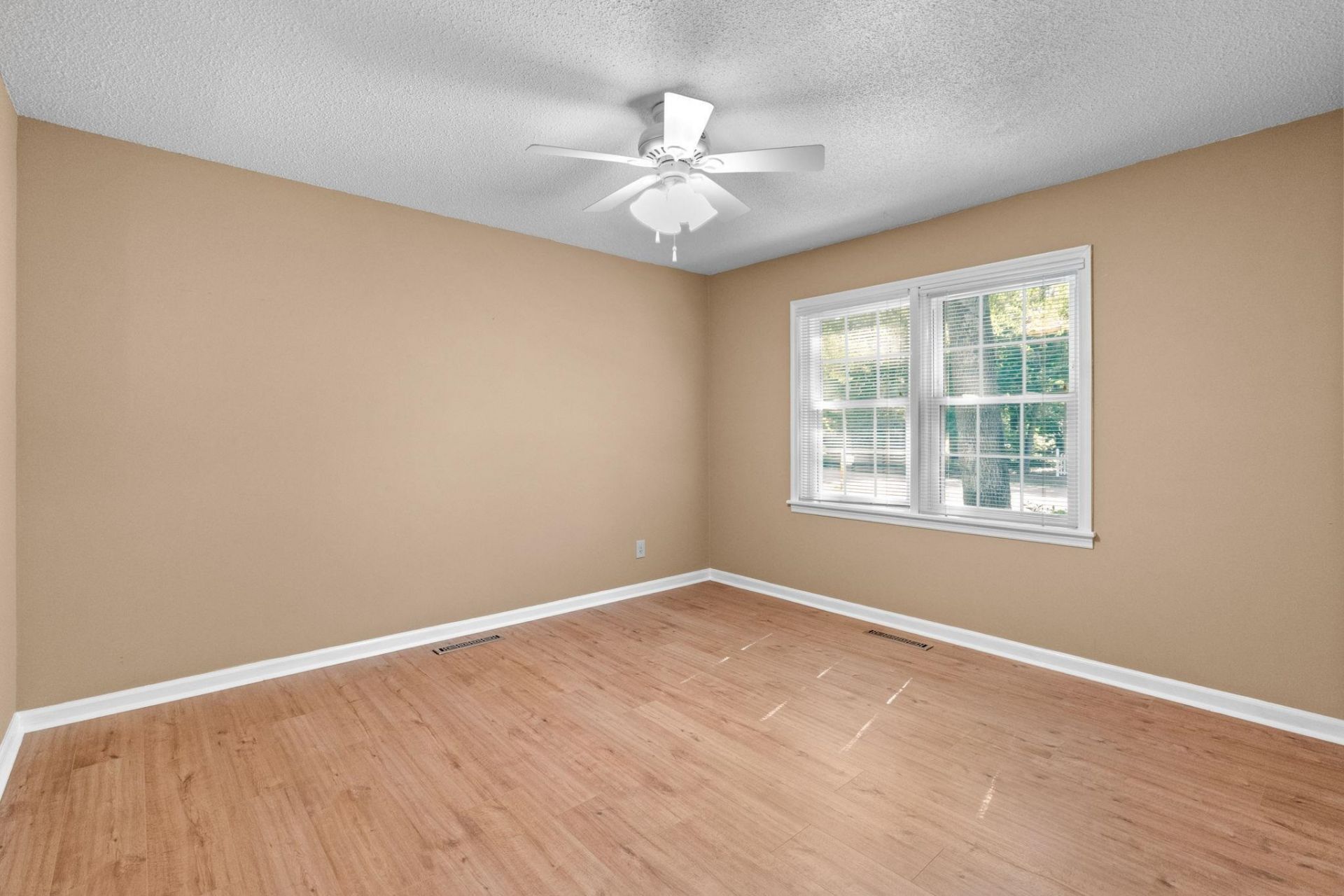 489 Crooked Oak Dr. Photo 31