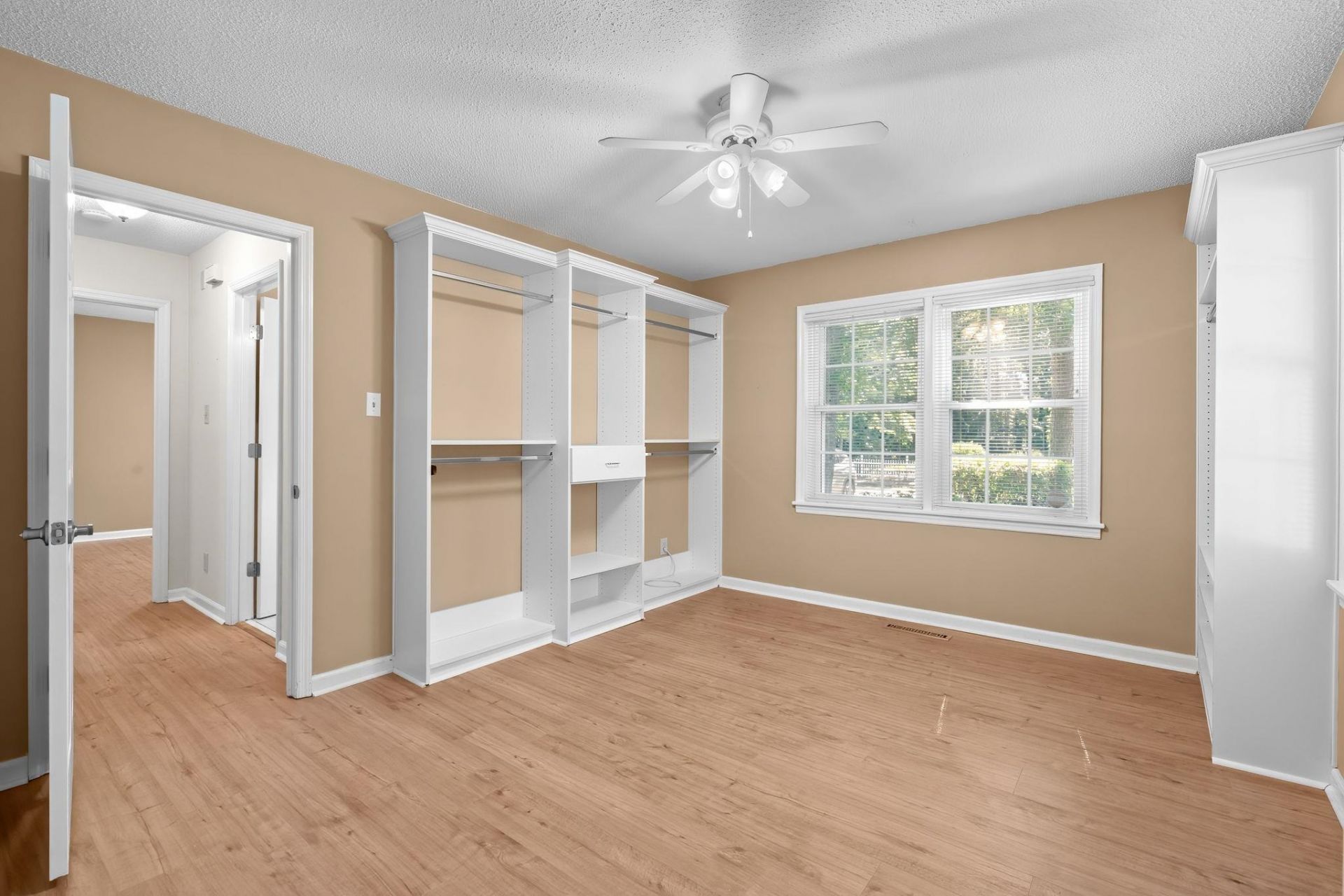 489 Crooked Oak Dr. Photo 36