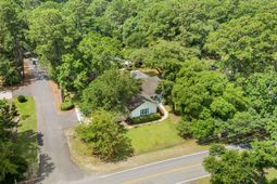 489 Crooked Oak Dr. photo 4